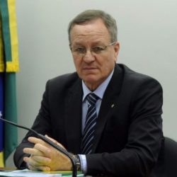 Vídeo do deputado Valdir Colatto na Penitenciária de Chapecó